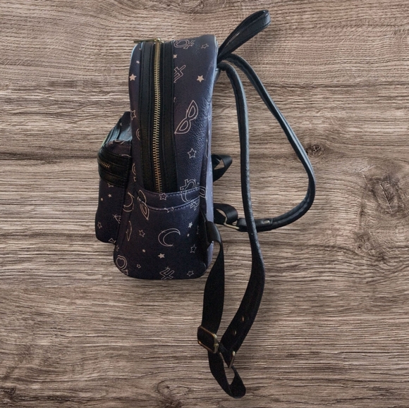 Sailor Moon Loungefly mini backpack - Picture 2 of 7